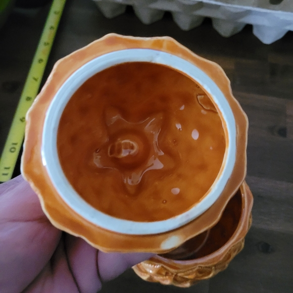 Pineapple Candy or Trinket Dish with Iid - Picture 4 of 6